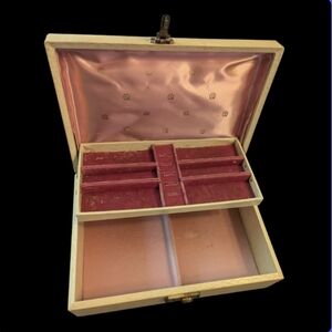 VTG 50s Beige Gold Leaves 2 Tiered Pink Velvet Satin Lined Jewelry Box